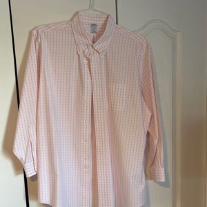 Brooks Brothers Men's Light Pink Grid Dress Shirt